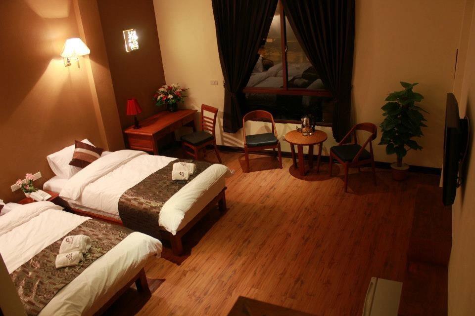 Phonethip Plaza Hotel Вьентьян Экстерьер фото