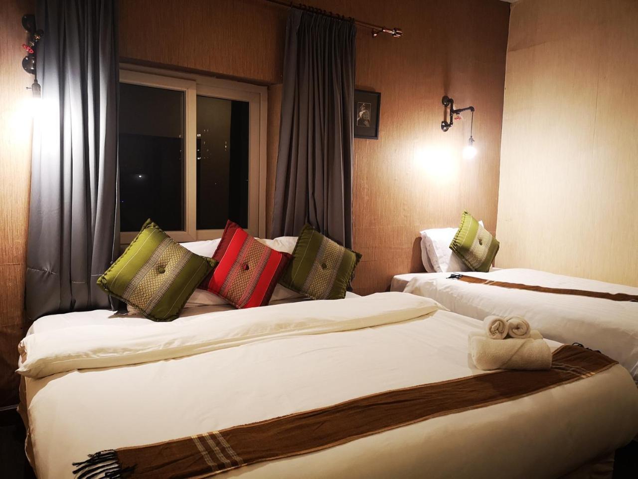 Phonethip Plaza Hotel Вьентьян Экстерьер фото